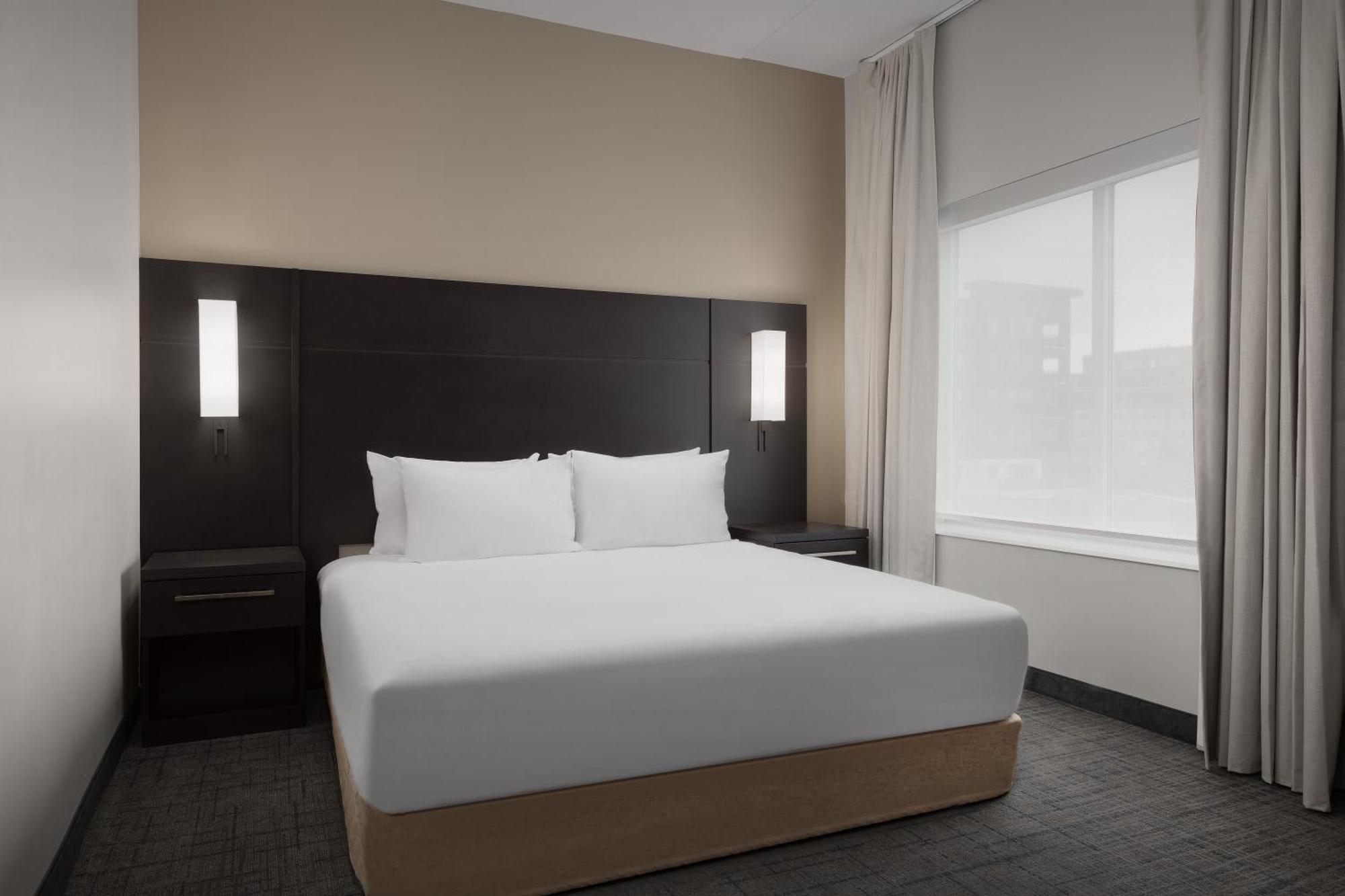 Residence Inn Kenwood Екстер'єр фото